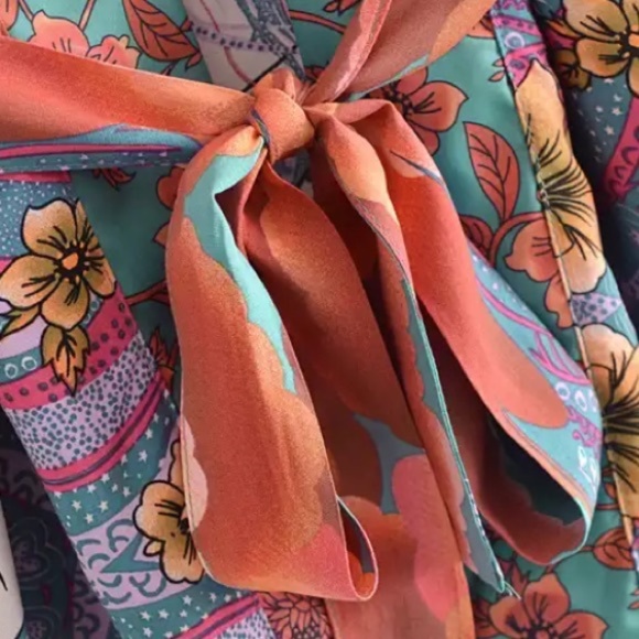 Green Cosmic Galaxy Moon Boho Short Kimono Coverup Robe - Picture 9 of 11